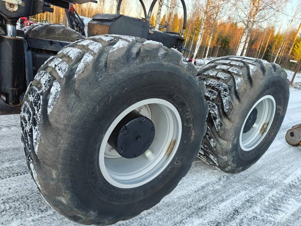 Leasing de Komatsu 951  Komatsu 951: Foto 22