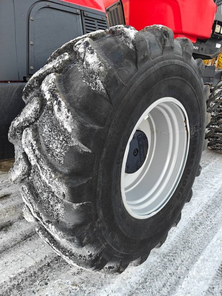 Leasing de Komatsu 951  Komatsu 951: Foto 24