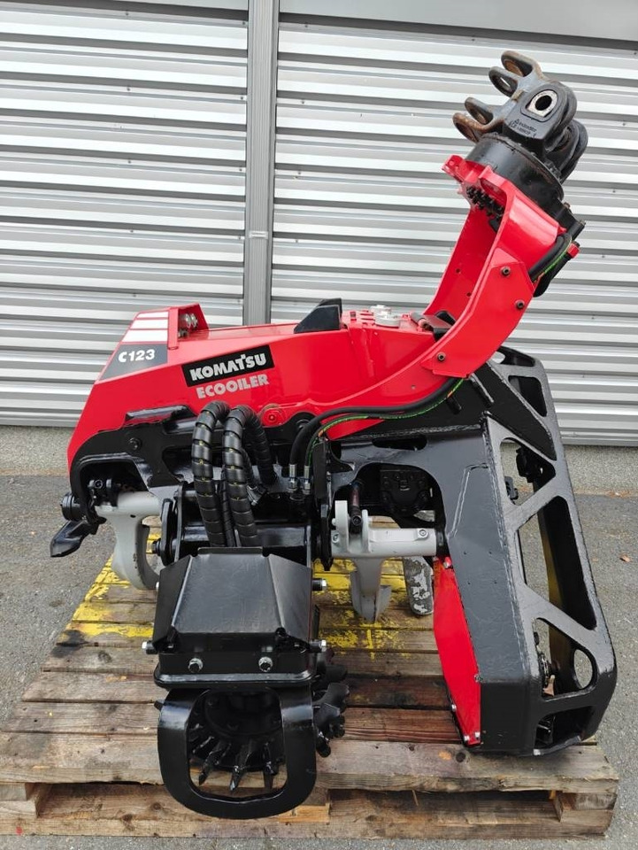 Komatsu C 123 - Capul procesor: Foto 2 Komatsu C 123 - Capul procesor: Foto 2