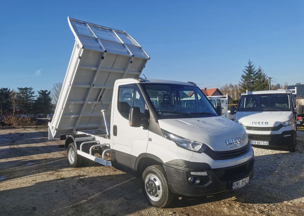 Iveco Daily 3.0-150KM Wywrotka blizniak 35-150 Niski przebieg kiper do 3,5t - Autoutilitară basculantă: Foto 1 Iveco Daily 3.0-150KM Wywrotka blizniak 35-150 Niski przebieg kiper do 3,5t - Autoutilitară basculantă: Foto 1