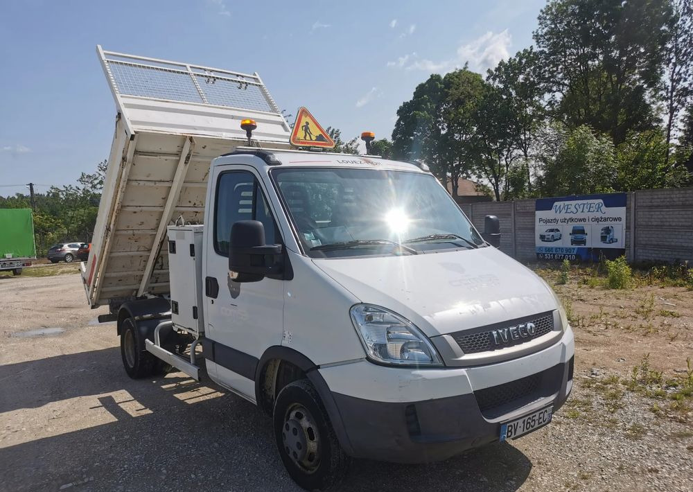 Iveco Daily 35C11 Kiper wywrotka Hak Bliźniak sprowadzony - Autoutilitară basculantă: Foto 1 Iveco Daily 35C11 Kiper wywrotka Hak Bliźniak sprowadzony - Autoutilitară basculantă: Foto 1