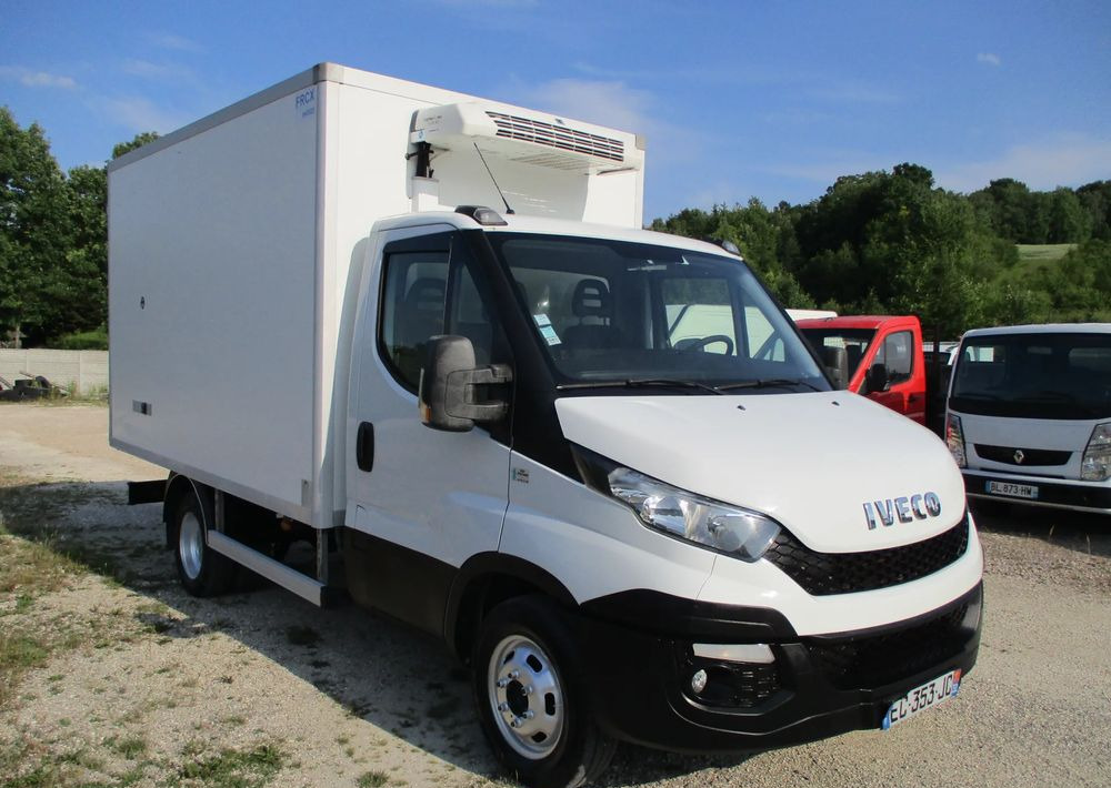 Iveco Daily 35C13 chłodnia Mroźnia na bliźniaku 35-130 Thermo King agregat - Autoutilitară frigorifica: Foto 2 Iveco Daily 35C13 chłodnia Mroźnia na bliźniaku 35-130 Thermo King agregat - Autoutilitară frigorifica: Foto 2
