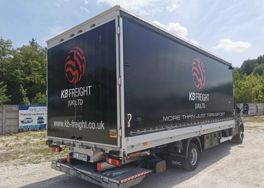 Iveco Daily 72-180 na Gwarancji Burtofirana15pal Dach suwany Winda 1.5T Pneumatyka 70C18 automat Hi-Matic - Autoutilitară cu prelată: Foto 3 Iveco Daily 72-180 na Gwarancji Burtofirana15pal Dach suwany Winda 1.5T Pneumatyka 70C18 automat Hi-Matic - Autoutilitară cu prelată: Foto 3