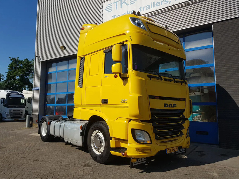 DAF XF 460 SSC Night Airco Special Interior 711 DKM - Cap tractor: Foto 5 DAF XF 460 SSC Night Airco Special Interior 711 DKM - Cap tractor: Foto 5