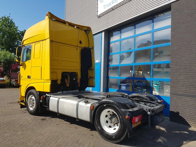 DAF XF 460 SSC Night Airco Special Interior 711 DKM - Cap tractor: Foto 4 DAF XF 460 SSC Night Airco Special Interior 711 DKM - Cap tractor: Foto 4