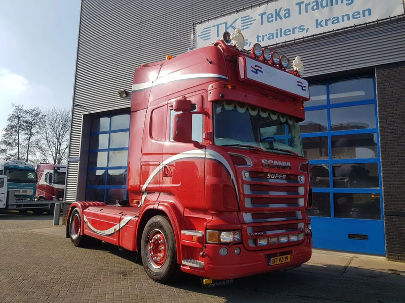 Scania R500 V8 Showtruck Open uitlaat Standairco Retarder - Cap tractor: Foto 5 Scania R500 V8 Showtruck Open uitlaat Standairco Retarder - Cap tractor: Foto 5