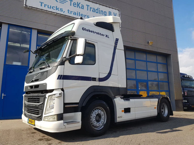 Volvo FM 420 Globetrotter XL Double tank - Cap tractor: Foto 1 Volvo FM 420 Globetrotter XL Double tank - Cap tractor: Foto 1