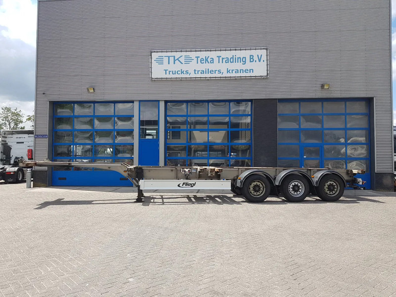 Fliegl SDS 380 MULTI BPW Disc Lift axle - Semiremorcă transport containere/ Swap body: Foto 2 Fliegl SDS 380 MULTI BPW Disc Lift axle - Semiremorcă transport containere/ Swap body: Foto 2