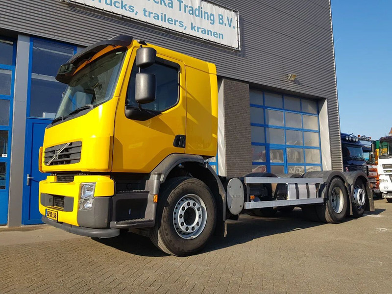 Volvo FE 300 EEV 6X2 Retarder Pto 234.000 KM TÜV - Camion şasiu: Foto 1 Volvo FE 300 EEV 6X2 Retarder Pto 234.000 KM TÜV - Camion şasiu: Foto 1