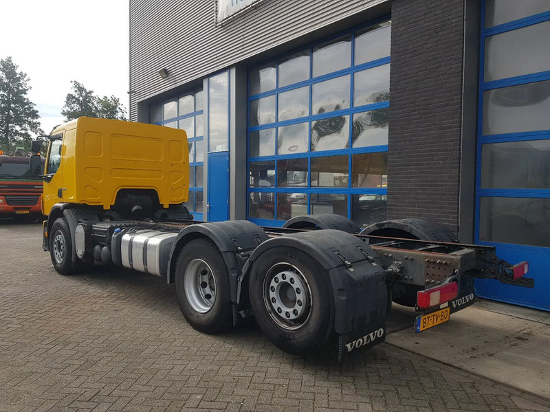 Volvo FE 320 6x2 Euro 5 290.000 km Retarder TÜV - Camion şasiu: Foto 4 Volvo FE 320 6x2 Euro 5 290.000 km Retarder TÜV - Camion şasiu: Foto 4