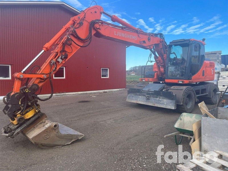 Doosan DX160W - Excavator pe roţi: Foto 1 Doosan DX160W - Excavator pe roţi: Foto 1