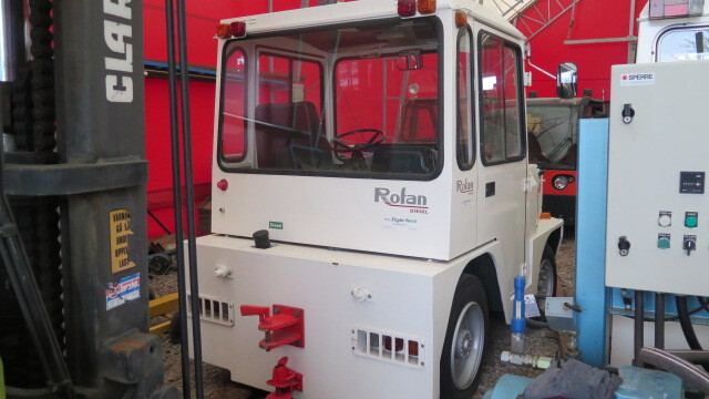 Rofan Z65 - Tractor pentru bagaje: Foto 3 Rofan Z65 - Tractor pentru bagaje: Foto 3