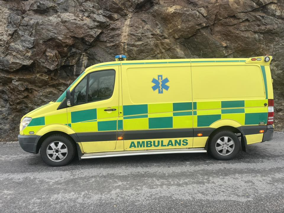 MERCEDES-BENZ Sprinter 316 NGT - Ambulanță: Foto 2 MERCEDES-BENZ Sprinter 316 NGT - Ambulanță: Foto 2