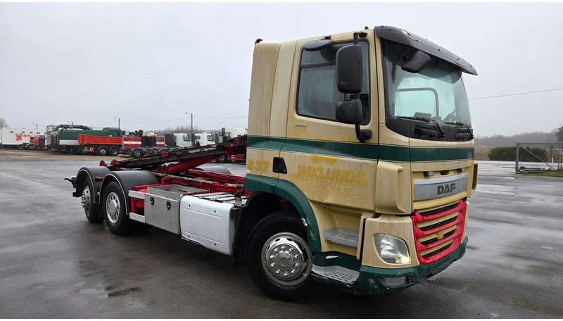 DAF CF 370 6X2*4 - Camion cu cârlig: Foto 2 DAF CF 370 6X2*4 - Camion cu cârlig: Foto 2