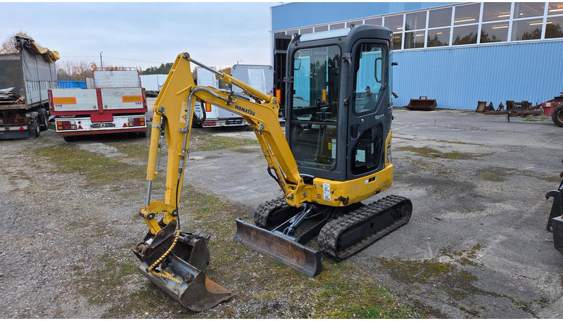 Komatsu PC14R - Mini excavator: Foto 1 Komatsu PC14R - Mini excavator: Foto 1