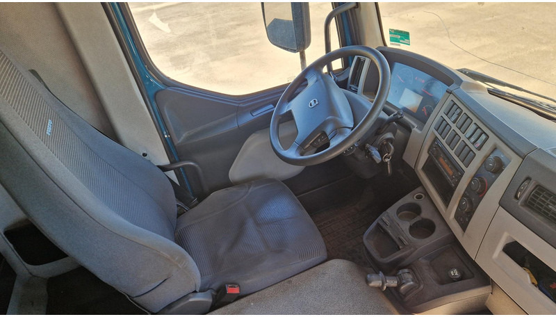 Camion furgon Volvo FL260 4X2: Foto 11