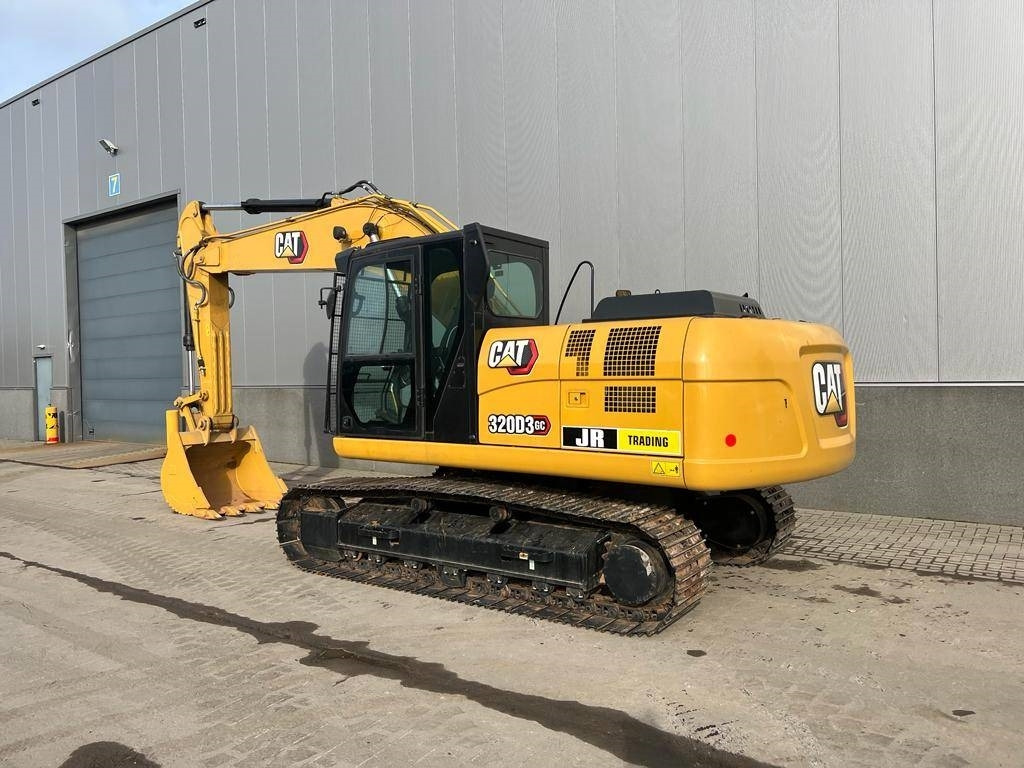 CAT 320 D3 GC - Excavator pe şenile: Foto 3 CAT 320 D3 GC - Excavator pe şenile: Foto 3