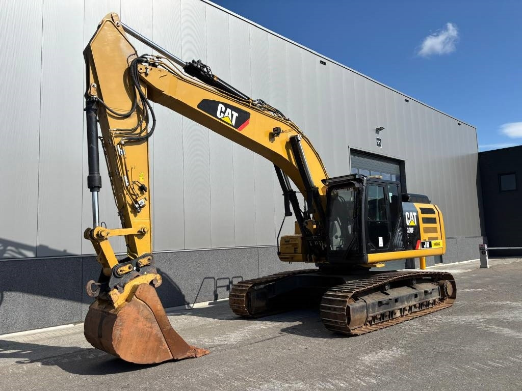 CAT 330 FL  - Excavator pe şenile: Foto 2 CAT 330 FL  - Excavator pe şenile: Foto 2