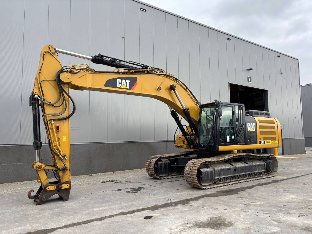 CAT 336F L XE (New Undercarriage)  - Excavator pe şenile: Foto 1 CAT 336F L XE (New Undercarriage)  - Excavator pe şenile: Foto 1