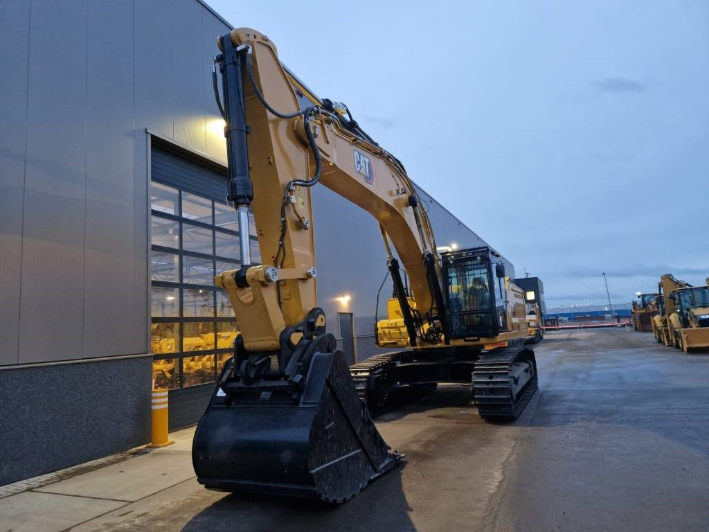 CAT 350 (NEW/Non CE certified) - Excavator pe şenile: Foto 2 CAT 350 (NEW/Non CE certified) - Excavator pe şenile: Foto 2