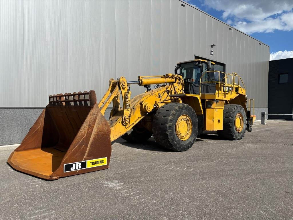CAT 988 H - Încărcător frontal pe pneuri: Foto 2 CAT 988 H - Încărcător frontal pe pneuri: Foto 2