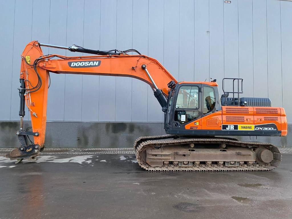 Doosan DX 300 LC-7 - Excavator pe şenile: Foto 1 Doosan DX 300 LC-7 - Excavator pe şenile: Foto 1