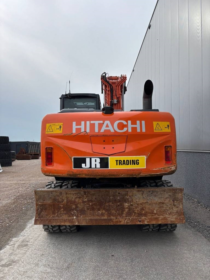 Hitachi ZX 170 W-5 B (low hours/new tires) - Excavator pe roţi: Foto 4 Hitachi ZX 170 W-5 B (low hours/new tires) - Excavator pe roţi: Foto 4