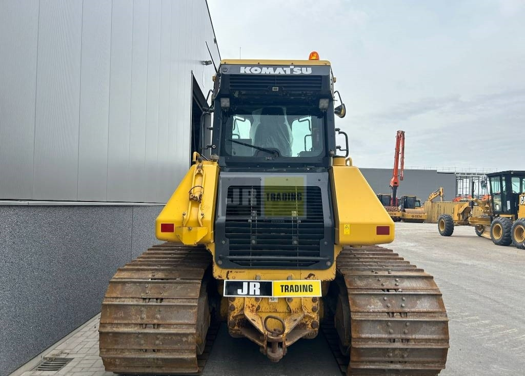 Komatsu D 61 PXI-24 (Topcon intelligent system) - Buldozer: Foto 4 Komatsu D 61 PXI-24 (Topcon intelligent system) - Buldozer: Foto 4
