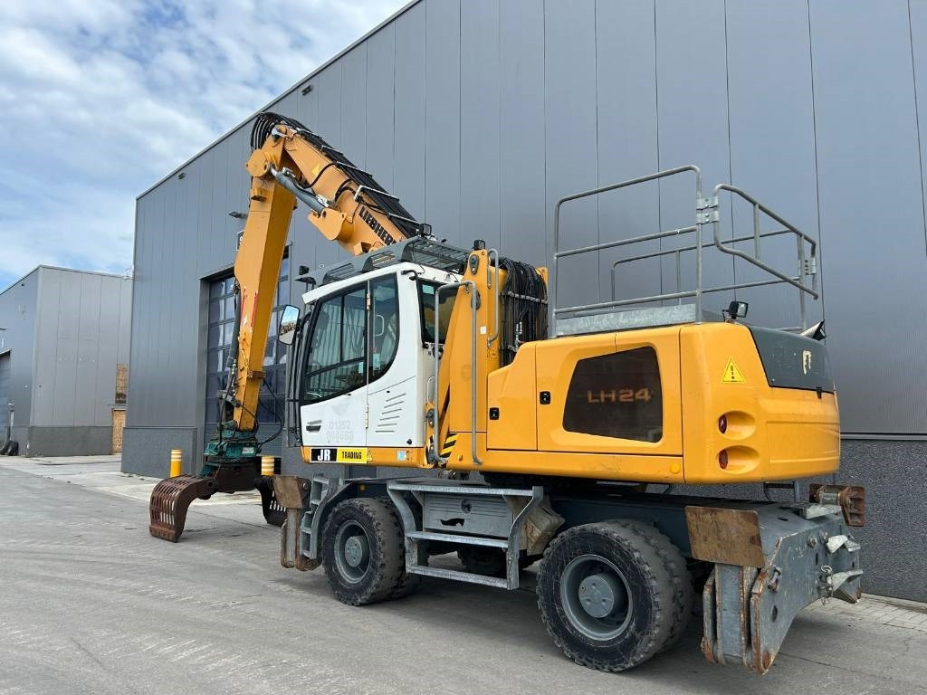 Liebherr LH 24 M - Excavator pentru manipulare de materiale: Foto 4 Liebherr LH 24 M - Excavator pentru manipulare de materiale: Foto 4