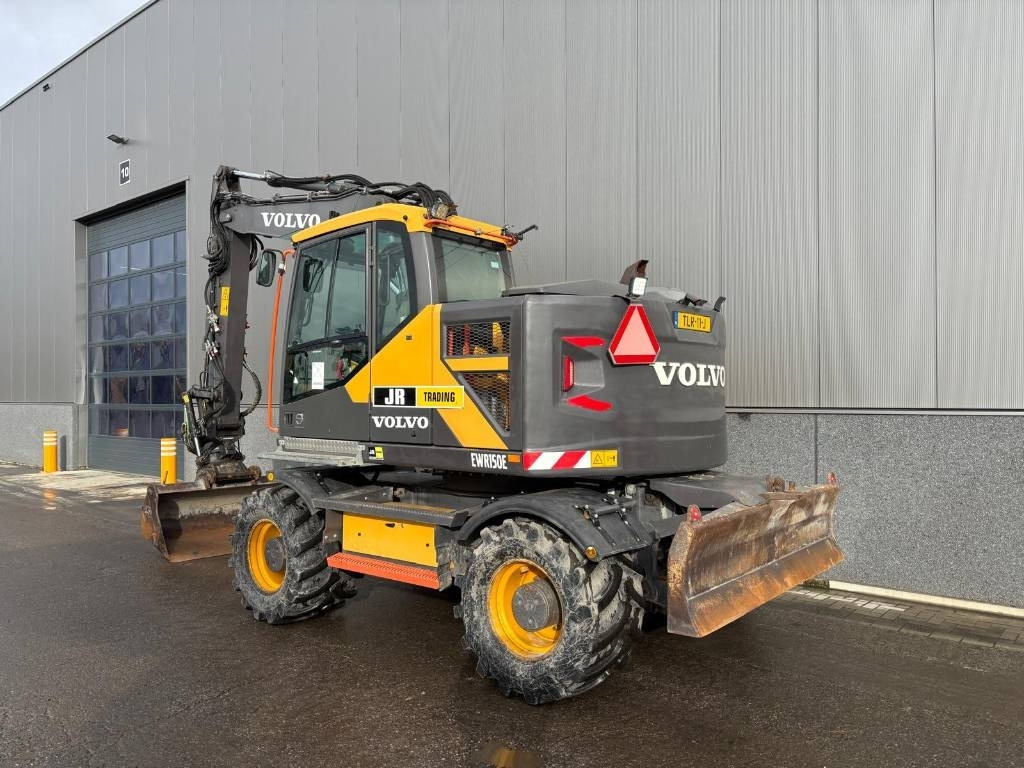 Volvo EWR 150 E - Excavator pe roţi: Foto 3 Volvo EWR 150 E - Excavator pe roţi: Foto 3