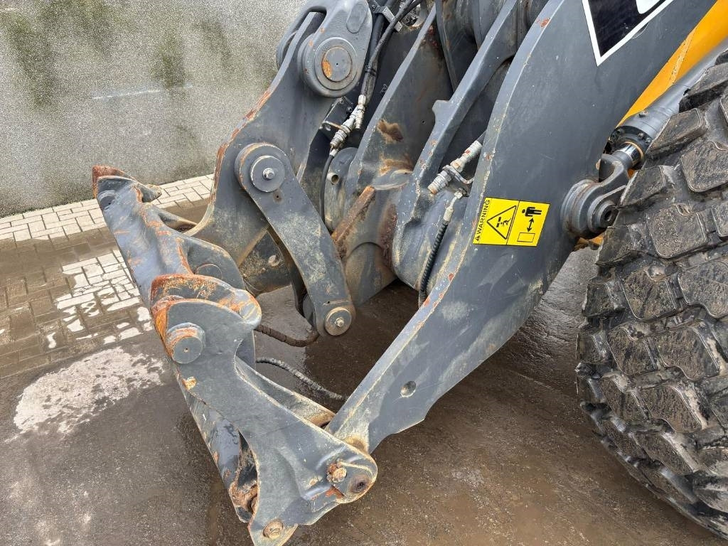 Volvo L 90 G (Under Preparation) - Încărcător frontal pe pneuri: Foto 5 Volvo L 90 G (Under Preparation) - Încărcător frontal pe pneuri: Foto 5