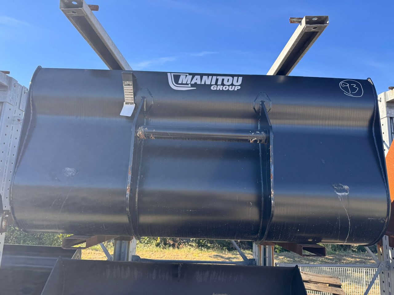 MANITOU CBA - Cupă pentru Stivuitor telescopic: Foto 1 MANITOU CBA - Cupă pentru Stivuitor telescopic: Foto 1