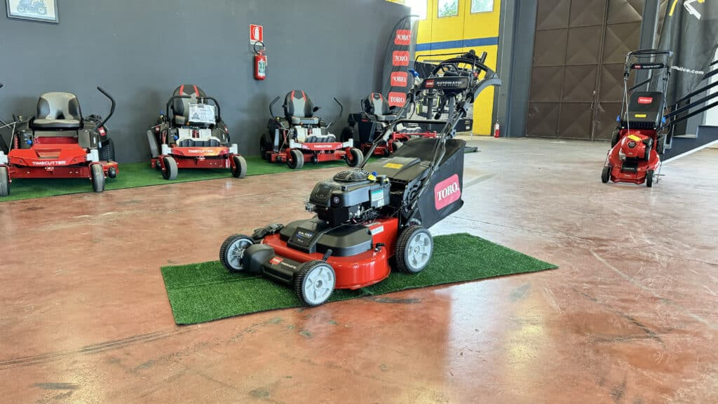 Toro – TimeMaster® TM76 76cm Lawn Mower 21815 - Maşină de tuns iarba: Foto 3 Toro – TimeMaster® TM76 76cm Lawn Mower 21815 - Maşină de tuns iarba: Foto 3