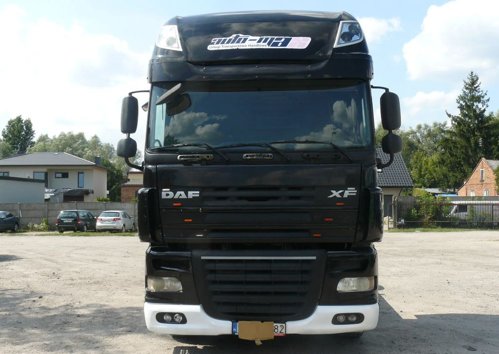 DAF XF105 460 - Cap tractor: Foto 1 DAF XF105 460 - Cap tractor: Foto 1