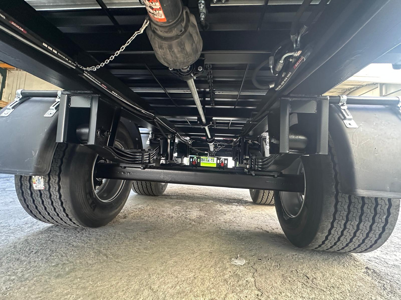 Novatar Manure Spreader Trailer 20 M3 - Maşină de împrăştiat gunoi de grajd: Foto 5 Novatar Manure Spreader Trailer 20 M3 - Maşină de împrăştiat gunoi de grajd: Foto 5