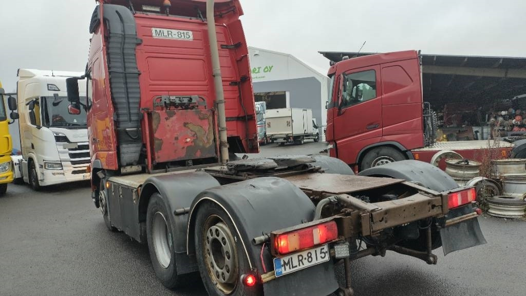 Volvo FH480 6x2 takateli veturi, hydrauliikka,manuaali  - Cap tractor: Foto 3 Volvo FH480 6x2 takateli veturi, hydrauliikka,manuaali  - Cap tractor: Foto 3