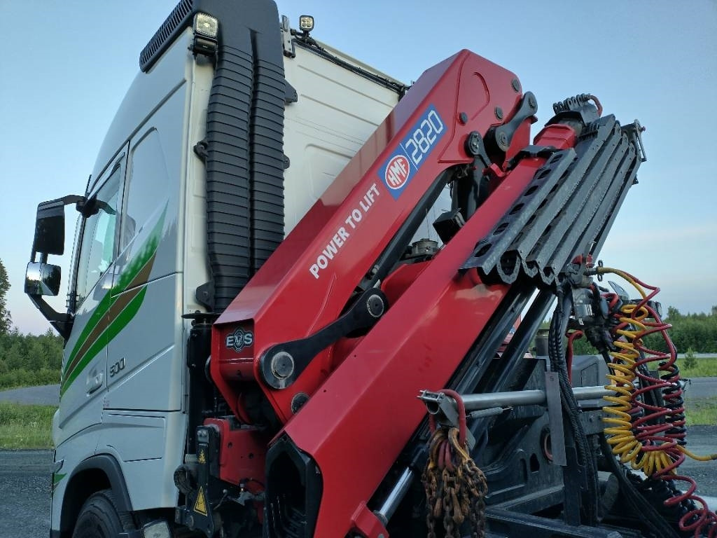 Volvo FH500 tc 6x4 HMF 2820 nosturi+jib,HCT,aj.120tkm - Cap tractor: Foto 2 Volvo FH500 tc 6x4 HMF 2820 nosturi+jib,HCT,aj.120tkm - Cap tractor: Foto 2