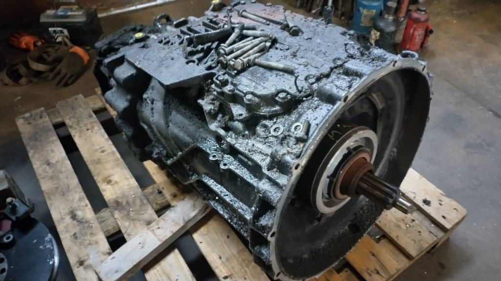MAN ZF Traxon 12TX2820 TO - Cutie de viteze pentru Camion: Foto 2 MAN ZF Traxon 12TX2820 TO - Cutie de viteze pentru Camion: Foto 2