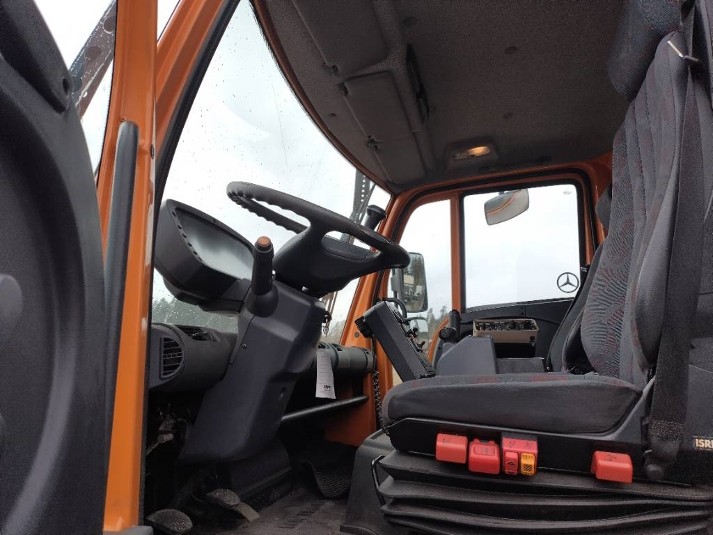 Mercedes-Benz Unimog ,hiekoitin,aura,kippilava - Utilaj deszăpezire: Foto 5 Mercedes-Benz Unimog ,hiekoitin,aura,kippilava - Utilaj deszăpezire: Foto 5
