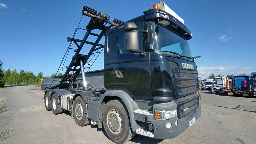 Scania R490 8x4 multilift vaijerilaite,napaperät - Camion container de gunoi: Foto 1 Scania R490 8x4 multilift vaijerilaite,napaperät - Camion container de gunoi: Foto 1