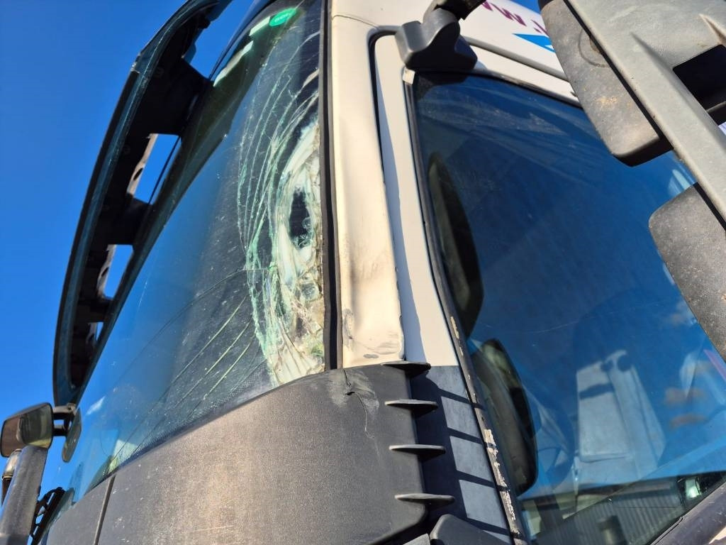 Volvo FH500 8x2 alusta - Camion şasiu: Foto 5 Volvo FH500 8x2 alusta - Camion şasiu: Foto 5