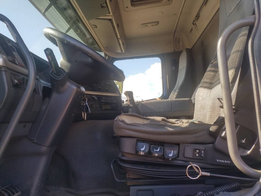 Camion furgon Volvo FM9 4x2 8,40m pitkä kylkiaukeava kori: Foto 10