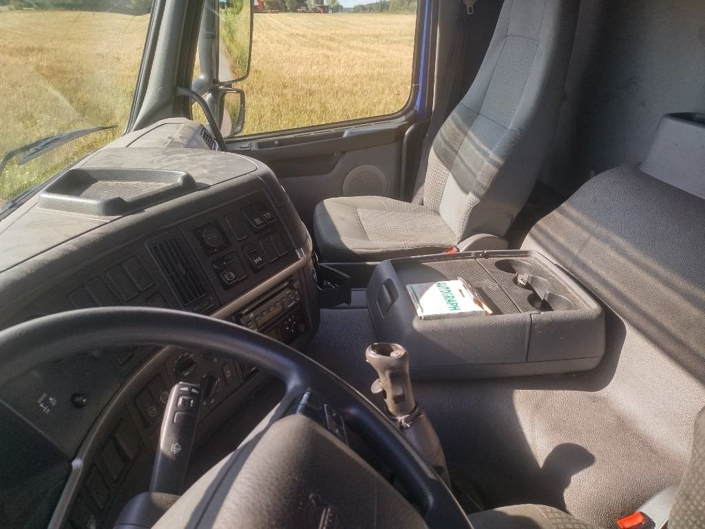 Camion furgon Volvo FM9 4x2 8,40m pitkä kylkiaukeava kori: Foto 9