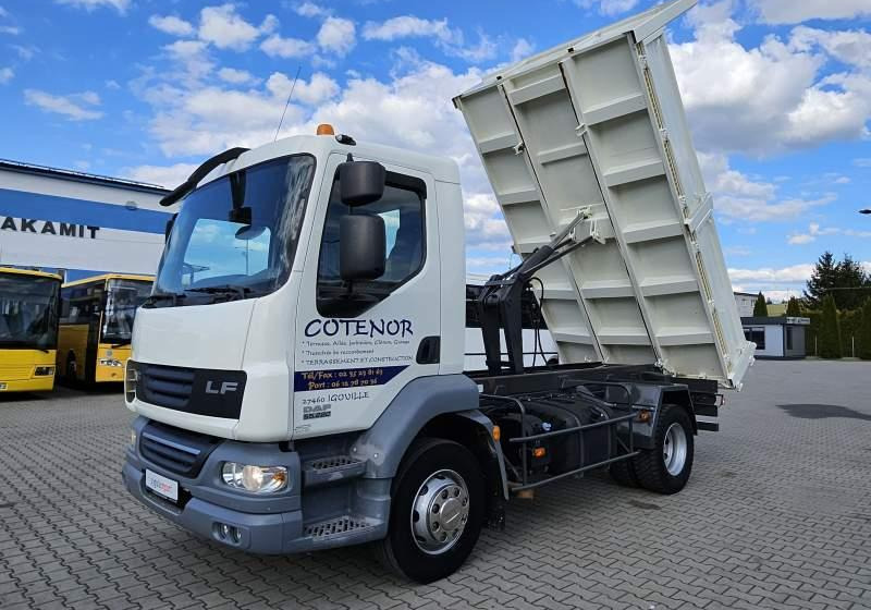 DAF LF 55.220 / SPROWADZONY Z FRANCJI / 119 000 KM - Camion basculantă: Foto 1 DAF LF 55.220 / SPROWADZONY Z FRANCJI / 119 000 KM - Camion basculantă: Foto 1