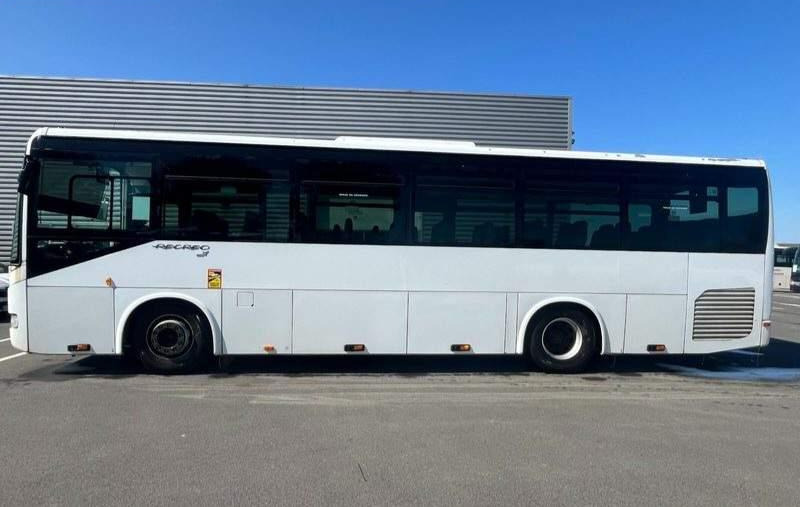 Irisbus RECREO / KRÓTKI 10.60 M / SPROWADZONY / EURO 5 - Autobuz interurban: Foto 1 Irisbus RECREO / KRÓTKI 10.60 M / SPROWADZONY / EURO 5 - Autobuz interurban: Foto 1