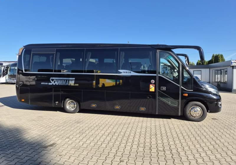 Iveco 70C17 ERENER / SPROWADZONY / PANORAMA / USB - Microbuz, Transport persoane: Foto 5 Iveco 70C17 ERENER / SPROWADZONY / PANORAMA / USB - Microbuz, Transport persoane: Foto 5