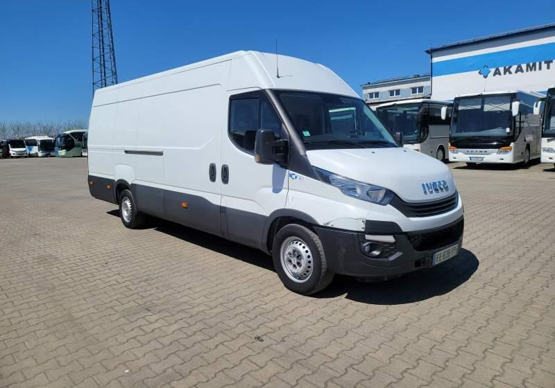 Iveco DAILY 35-140 / SPROWADZONY Z FRANCJI / TEMPOMAT - Dubă: Foto 4 Iveco DAILY 35-140 / SPROWADZONY Z FRANCJI / TEMPOMAT - Dubă: Foto 4