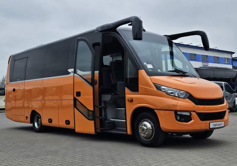 Iveco ERENER 70C18 / SPROWADZONE / 31 MIEJSC/ E6 - Microbuz, Transport persoane: Foto 2 Iveco ERENER 70C18 / SPROWADZONE / 31 MIEJSC/ E6 - Microbuz, Transport persoane: Foto 2