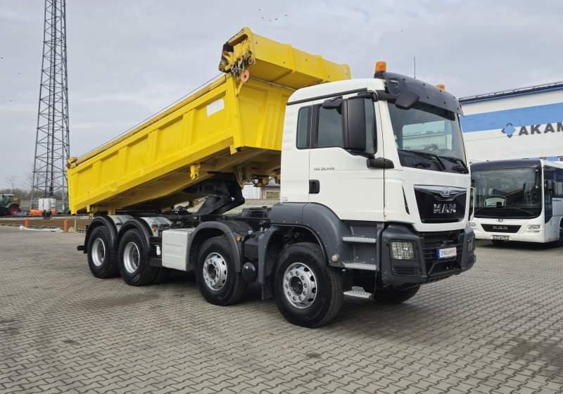 MAN TGS 35.440/2 STRONNA WYWROTKA/SPROWADZONY Z FR - Camion basculantă: Foto 3 MAN TGS 35.440/2 STRONNA WYWROTKA/SPROWADZONY Z FR - Camion basculantă: Foto 3