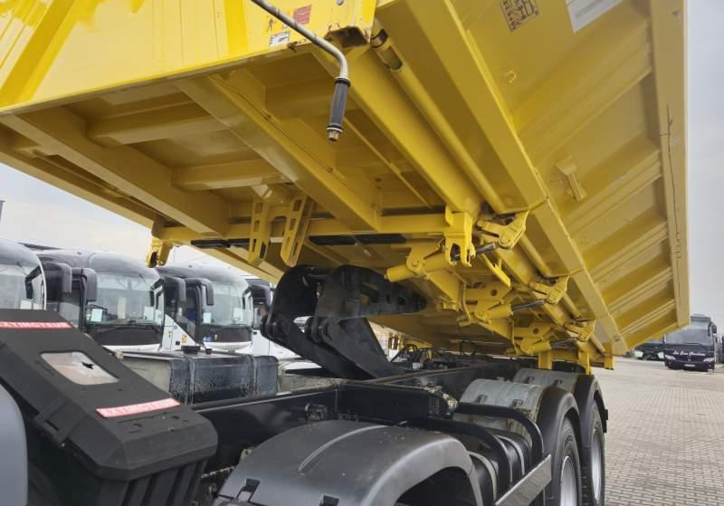 Camion basculantă MAN TGS 35.440/SPROWADZONY Z FR/8x4/EURO6: Foto 11 Camion basculantă MAN TGS 35.440/SPROWADZONY Z FR/8x4/EURO6: Foto 11